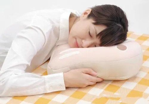 睡姿不正確會對脊柱側(cè)彎產(chǎn)生影響嗎？